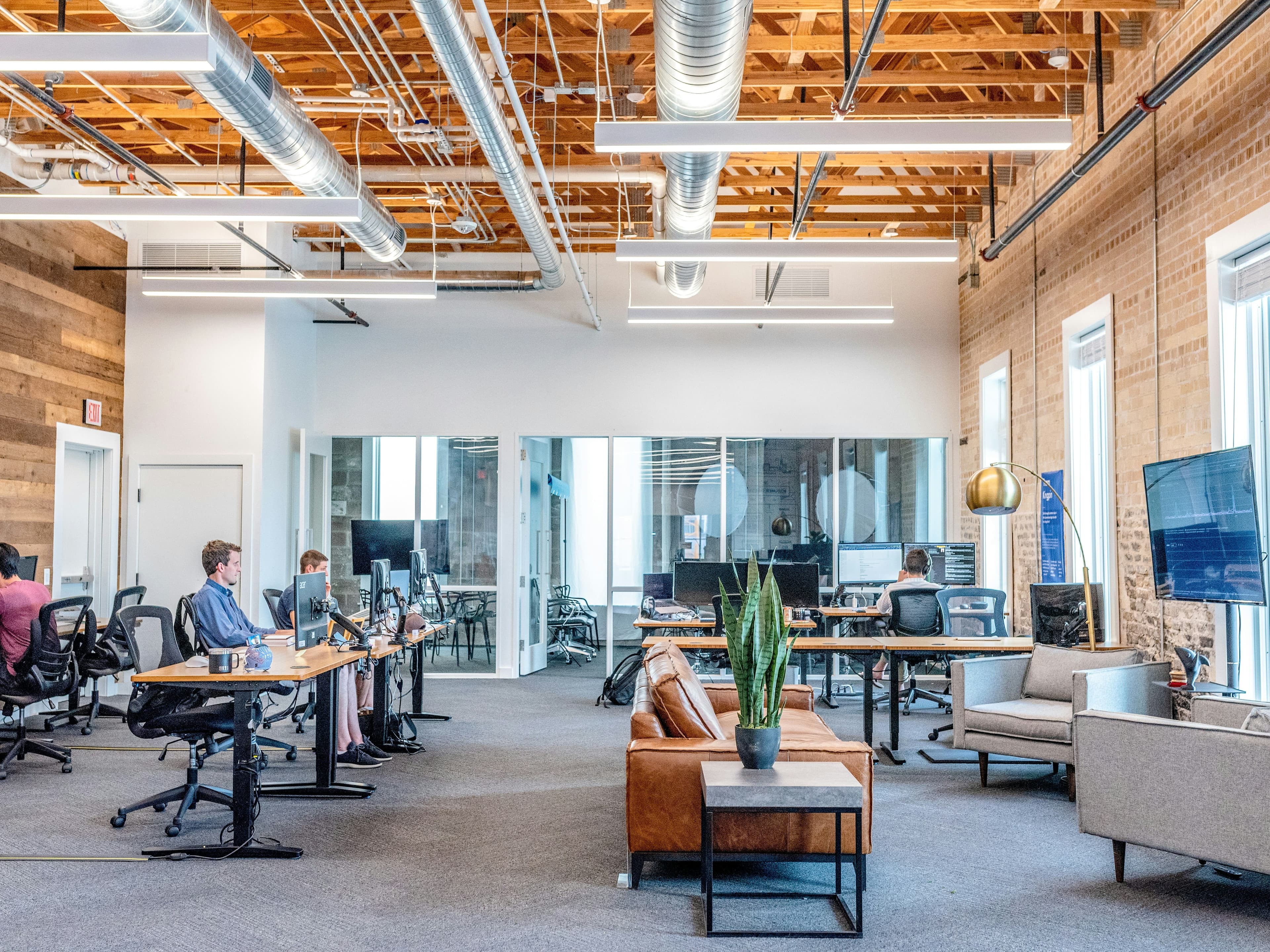How to rent office space as a startup image